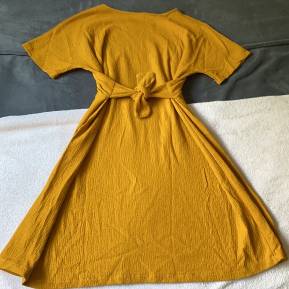 Dress in a dark mustard yellow colour. Size 13/14 Girls. Dress is from Zara. - Picture 2 of 4